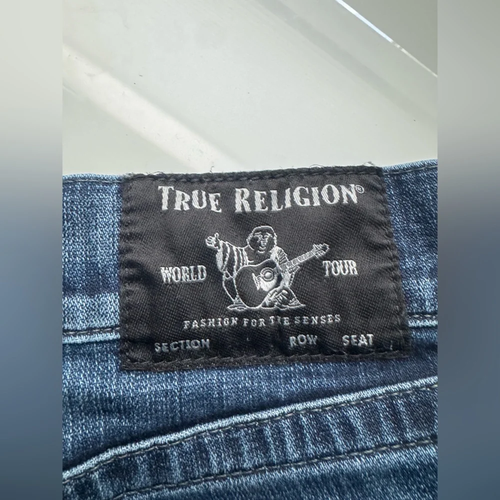True Religion Ricky Relaxed Straight Dark Blue Wash Denim Jeans Size 32